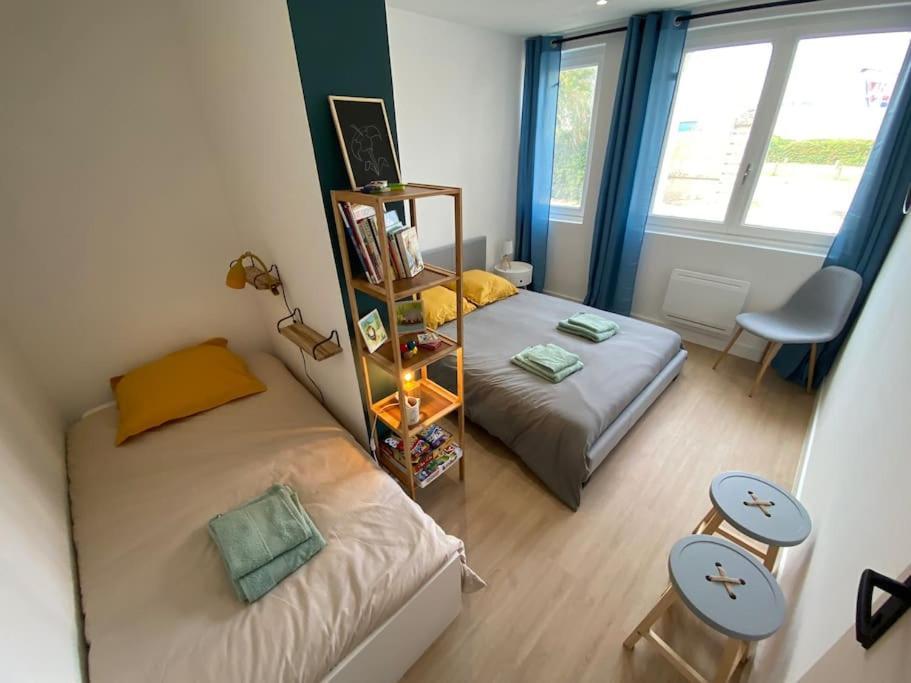 Appartement Familial, 2 Chambres, En Rdc Sur Cour Saint-Florentin  Eksteriør billede